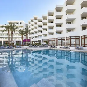 Tres Torres Hotell